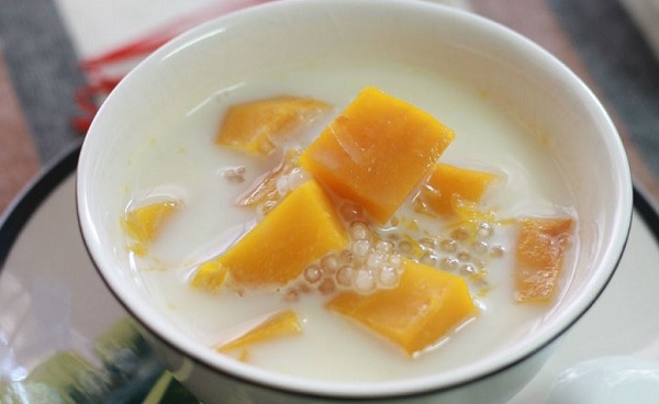 Món chè khoai lang tím nhân lá dứa ngon miệng cho ngày lạnh