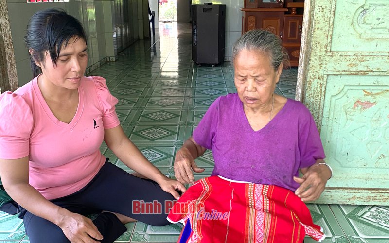 Chị Thị Lang tận tụy vì cộng đồng