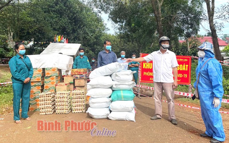 Chia sẻ khó khăn - vượt qua đại dịch Chia sẻ khó khăn - vượt qua đại dịch