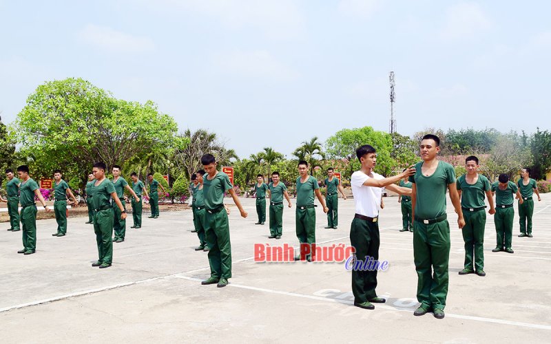 Chiến sĩ những ngày đầu nhập ngũ