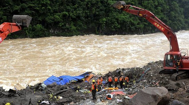 Mưa lớn ở Trung Quốc, hàng chục người thiệt mạng Mưa lớn ở Trung Quốc, hàng chục người thiệt mạng