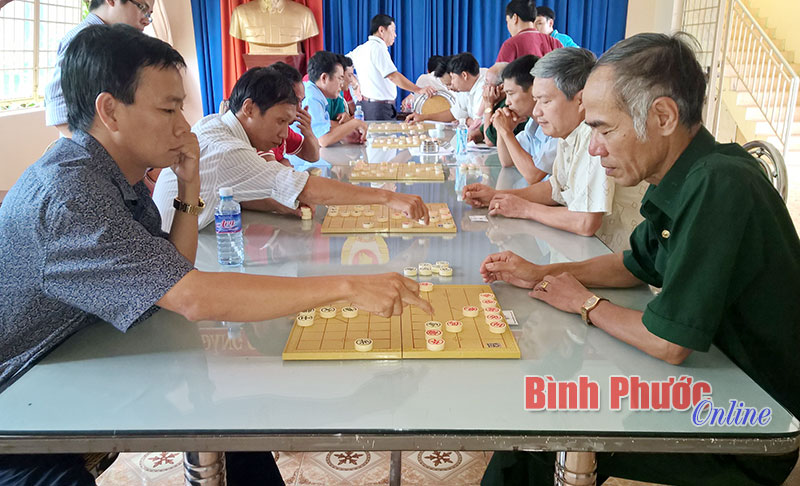 Khối thi đua số 2 giao lưu văn nghệ, thể thao Khối thi đua số 2 giao lưu văn nghệ, thể thao