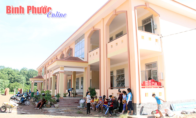 Chơn Thành sẵn sàng đón năm học mới Chơn Thành sẵn sàng đón năm học mới