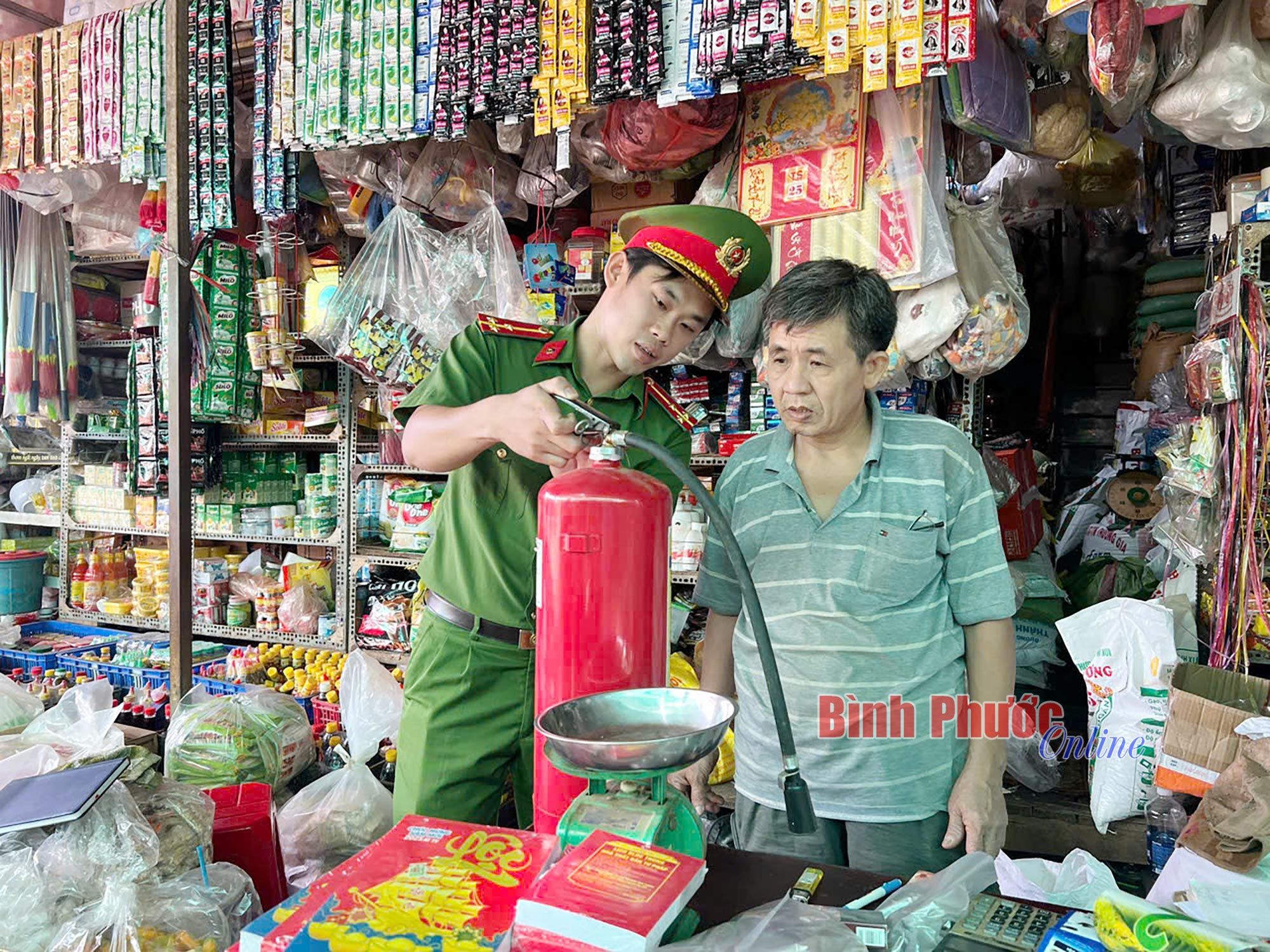 Chủ động phòng cháy chợ