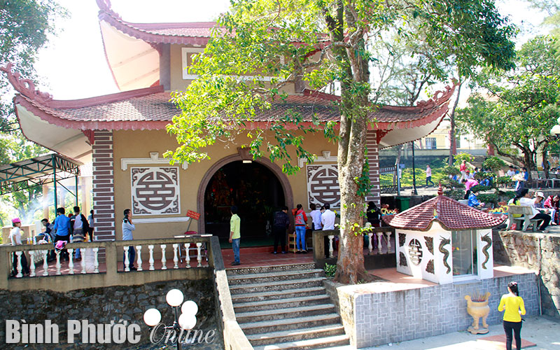 Tạm ngưng xây dựng tượng phật Chuẩn Đề Tạm ngưng xây dựng tượng phật Chuẩn Đề
