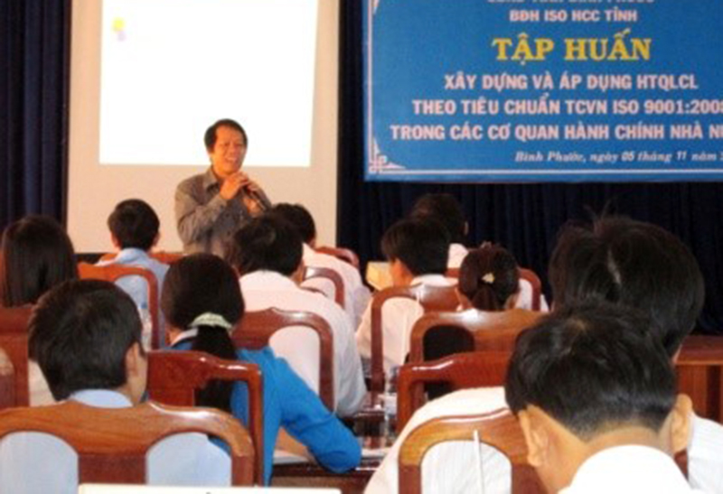 Tập huấn xây dựng, áp dụng hệ thống quản lý chất lượng theo tiêu chuẩn ISO
