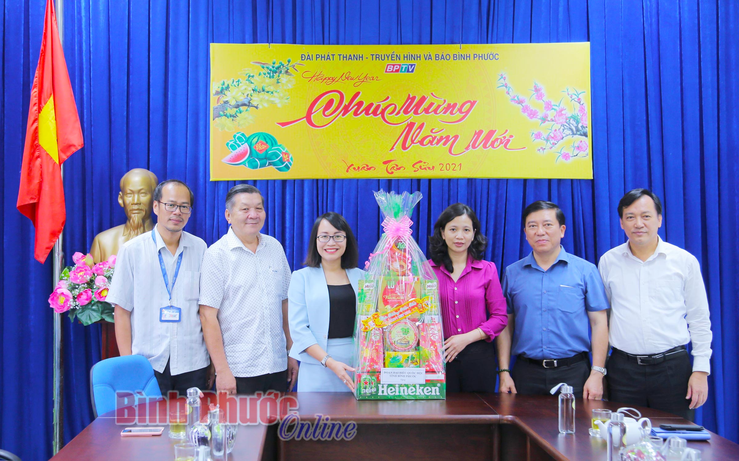 chuc_tet_3_10345222012021.jpg