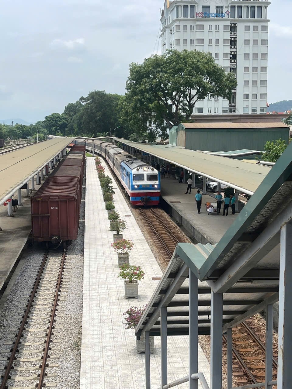 Chuyến tàu ký ức
