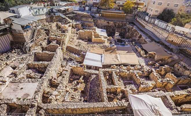 Phát hiện chiếc nhẫn 2.000 năm tuổi ở thành cổ Jerusalem