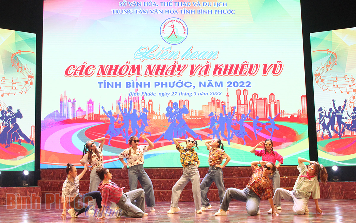 clb_nhay_mua_8_18570527032022.jpg