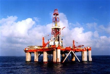 Trung Quốc ồ ạt đóng giàn khoan