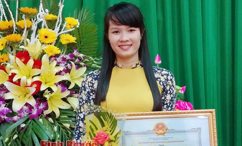 Cô giáo trẻ tâm huyết với nghề