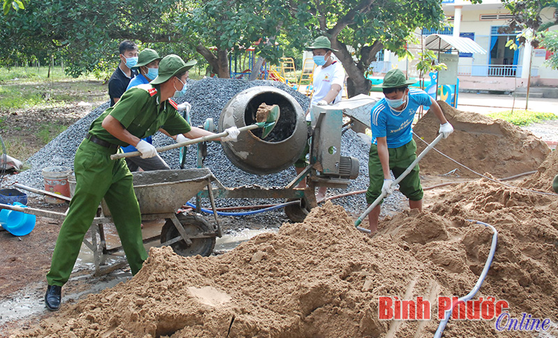 Đối tượng được hỗ trợ đào tạo trình độ sơ cấp Đối tượng được hỗ trợ đào tạo trình độ sơ cấp