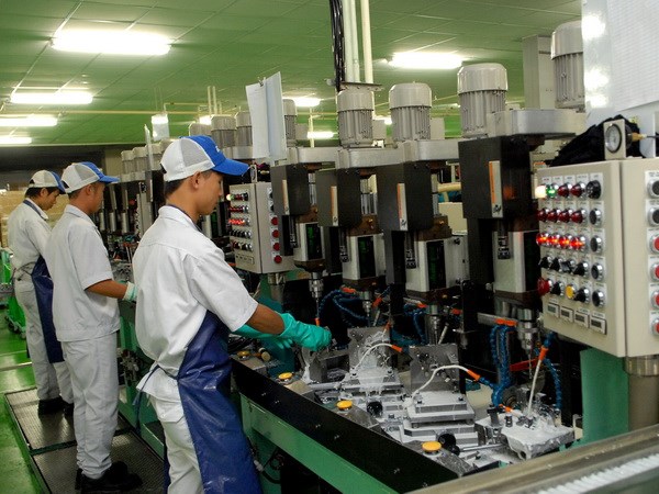 Công nghiệp phục hồi rõ nét nhờ ngành chế biến chế tạo