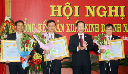 csphurieng3.jpg
