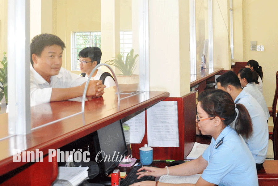 Cục Hải quan tỉnh chính thức triển khai hệ thống VNACCS/VCIS Cục Hải quan tỉnh chính thức triển khai hệ thống VNACCS/VCIS