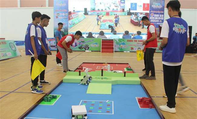 [Video] Chung kết Cuộc thi Sáng tạo Robocon mini tỉnh Bình Phước lần thứ I/2019 với chủ đề “Chinh phục quả điều vàng”