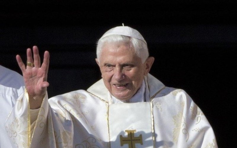Cựu Giáo hoàng Benedict XVI qua đời Cựu Giáo hoàng Benedict XVI qua đời