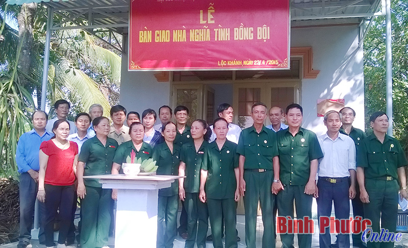 Cựu chiến binh Phạm Xuân Hoàn: Đam mê làm từ thiện Cựu chiến binh Phạm Xuân Hoàn: Đam mê làm từ thiện