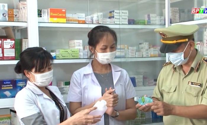 Bản tin Covid-19 ngày 23-8: Nỗ lực bình ổn giá các thiết bị y tế Bản tin Covid-19 ngày 23-8: Nỗ lực bình ổn giá các thiết bị y tế