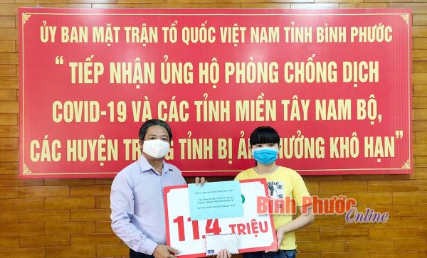 Những tấm lòng sẻ chia vì cộng đồng Những tấm lòng sẻ chia vì cộng đồng