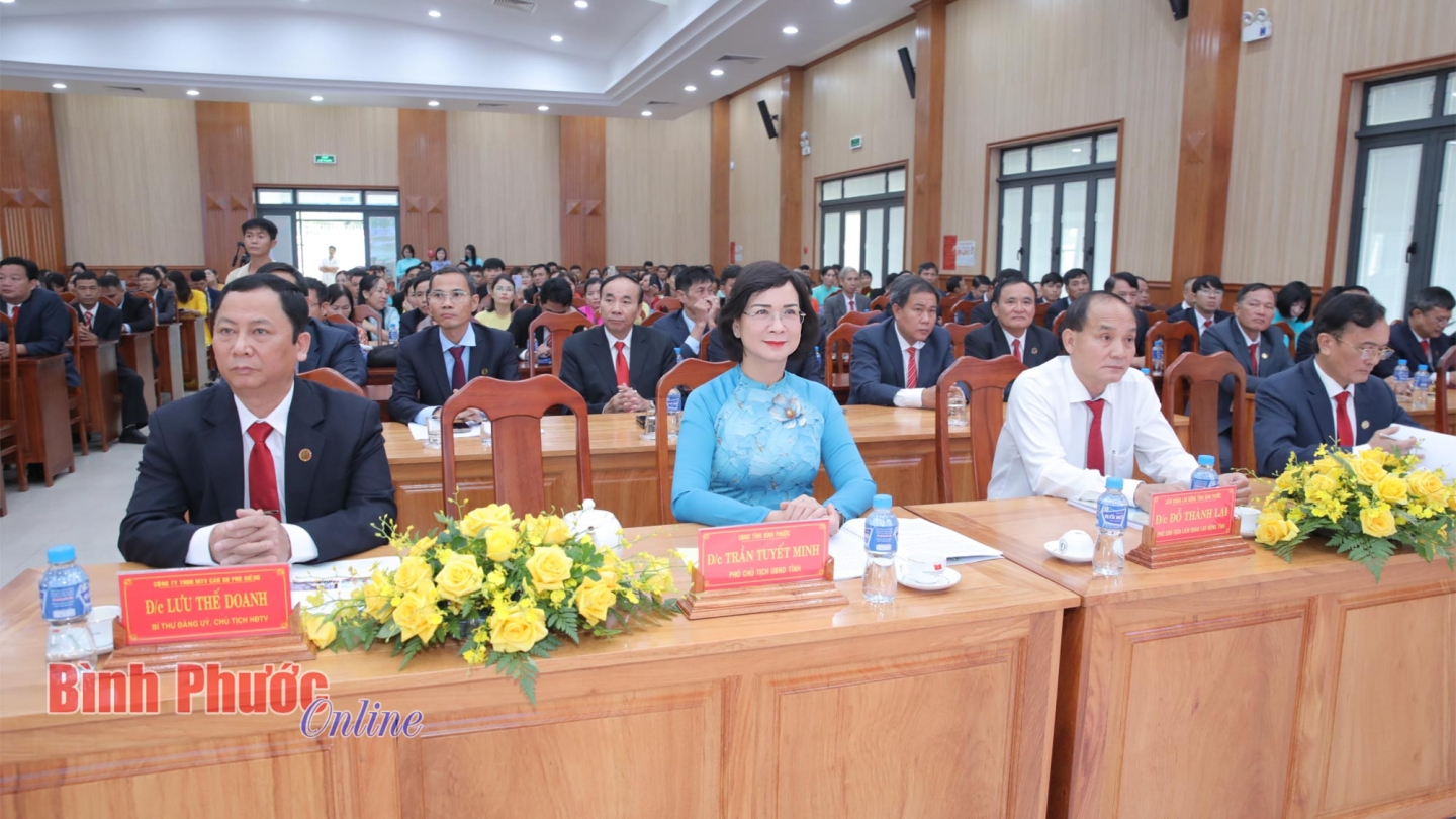 dai_bieu_tham_du_1_13085212062025.jpg