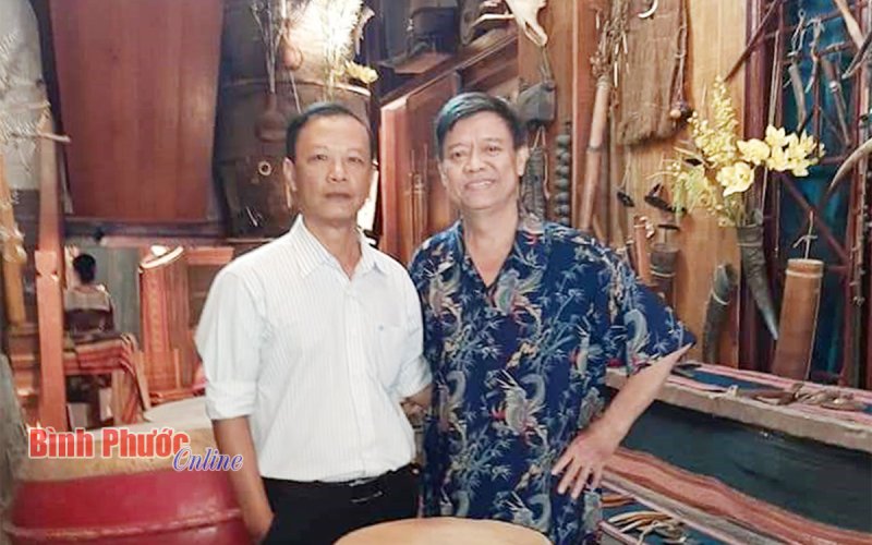 “Đãi vàng” từ những bài dân ca S’tiêng “Đãi vàng” từ những bài dân ca S’tiêng