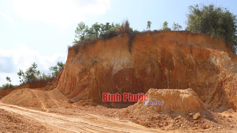 Đăng Hà tái diễn khai thác đất lậu
