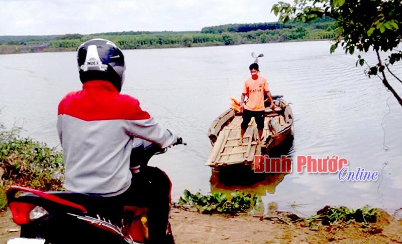 Dập dềnh những chuyến đò Dập dềnh những chuyến đò