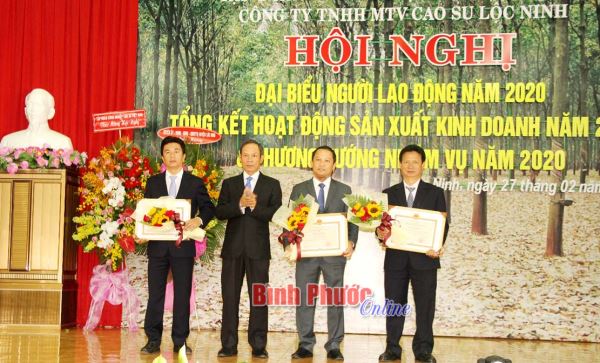 Cao su Lộc Ninh đạt tổng doanh thu 542 tỷ đồng Cao su Lộc Ninh đạt tổng doanh thu 542 tỷ đồng