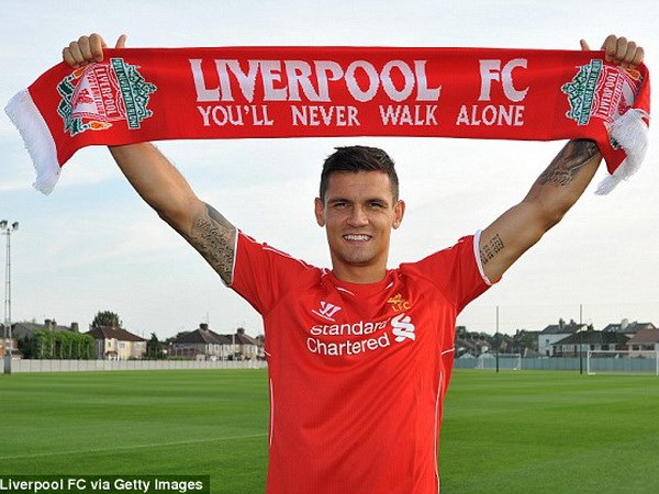 Liverpool chính thức đón hậu vệ đắt giá nhất trong lịch sử Liverpool chính thức đón hậu vệ đắt giá nhất trong lịch sử