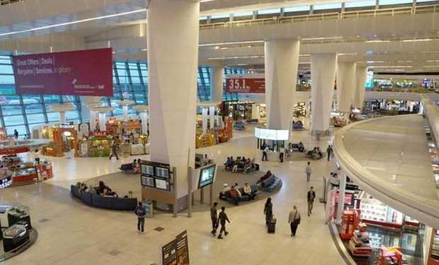 Ấn Độ: Sân bay Delhi bị đe dọa đánh bom gây gián đoạn hoạt động Ấn Độ: Sân bay Delhi bị đe dọa đánh bom gây gián đoạn hoạt động