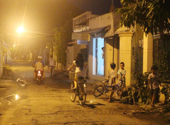 Bù Đăng thực hiện trên 156 km đèn chiếu sáng tại các điểm dân cư Bù Đăng thực hiện trên 156 km đèn chiếu sáng tại các điểm dân cư