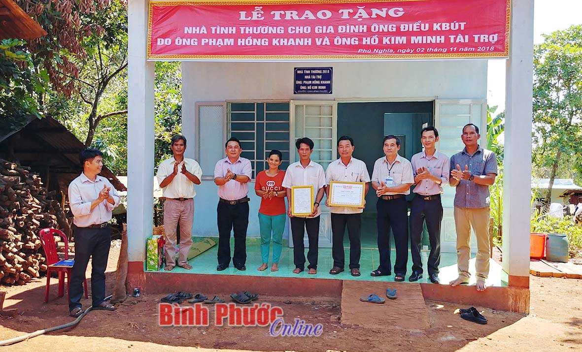 Niềm vui được tặng nhà Niềm vui được tặng nhà