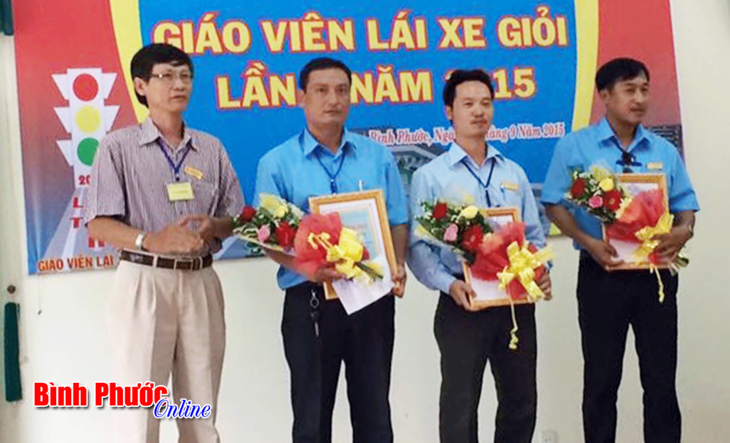 Trường Cao đẳng Công nghiệp Cao su tổ chức hội thi lái xe giỏi Trường Cao đẳng Công nghiệp Cao su tổ chức hội thi lái xe giỏi