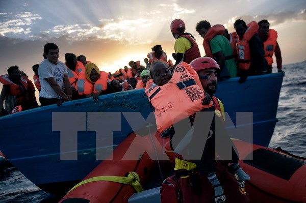 Thêm ít nhất 30 người di cư thiệt mạng ở ngoài khơi Libya