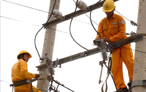 Hớn Quản tiết kiệm gần 8.000kWh điện Hớn Quản tiết kiệm gần 8.000kWh điện