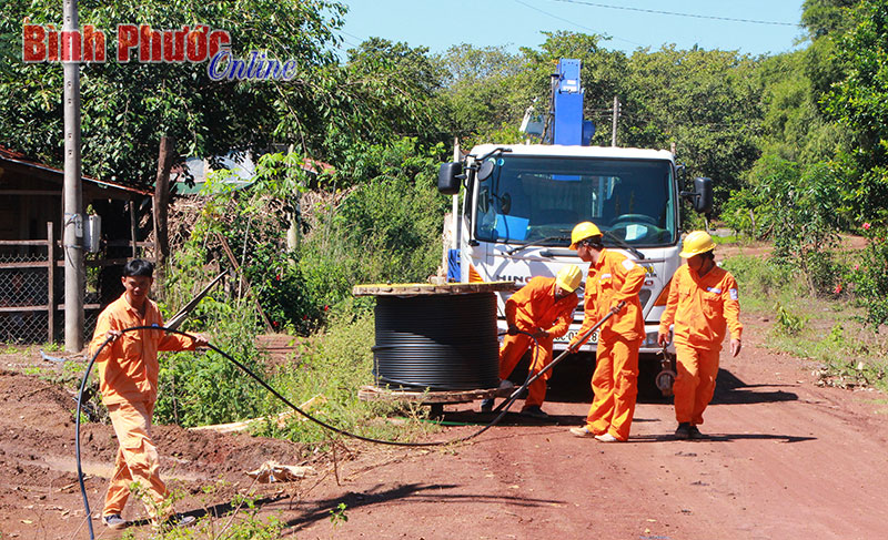 30.186 tỷ đồng cho chương trình cấp điện nông thôn, miền núi