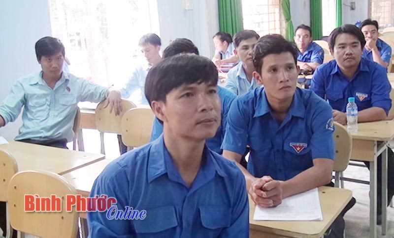 Điện lực Bù Đăng tuyên truyền tiết kiệm điện Điện lực Bù Đăng tuyên truyền tiết kiệm điện