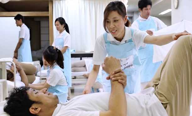 Nhật Bản tiếp nhận 10.000 điều dưỡng viên Việt Nam sang làm việc Nhật Bản tiếp nhận 10.000 điều dưỡng viên Việt Nam sang làm việc