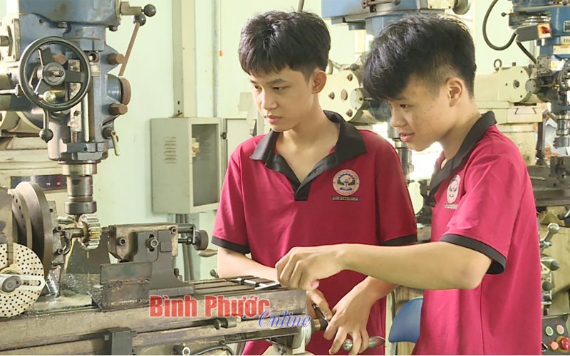 Định hướng đúng, giảm áp lực cho học sinh Định hướng đúng, giảm áp lực cho học sinh