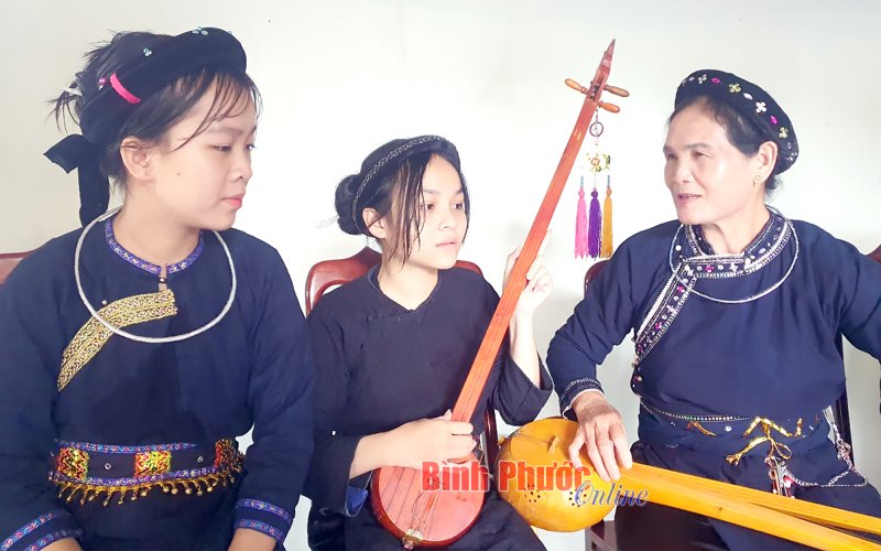 Dìu dặt điệu then