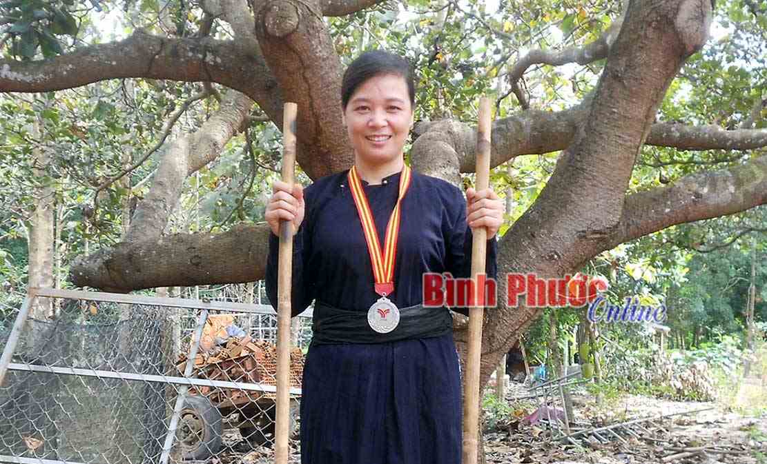 Độc đáo môn thể thao cà kheo Độc đáo môn thể thao cà kheo