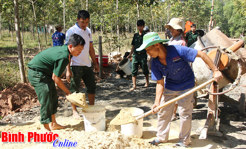 Đổi mới công tác dân vận trong vùng DTTS như thế nào? Đổi mới công tác dân vận trong vùng DTTS như thế nào?