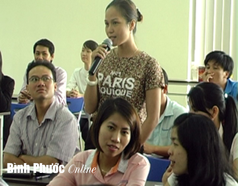 Đối thoại tháo gỡ vướng mắc cho doanh nghiệp Đối thoại tháo gỡ vướng mắc cho doanh nghiệp