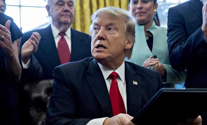 Cuộc đột kích đầu tiên của ông Donald Trump thất bại thảm hại Cuộc đột kích đầu tiên của ông Donald Trump thất bại thảm hại