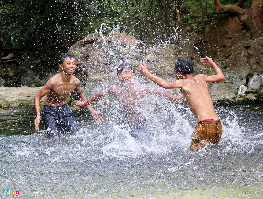 Dòng suối mát cuộc đời