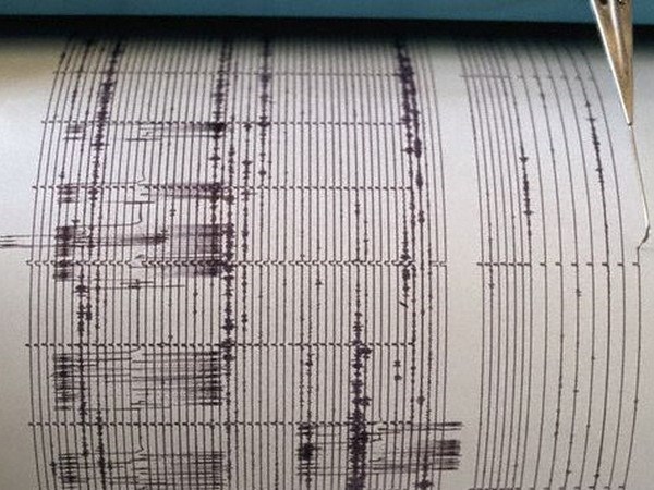 Động đất mạnh 7,4 độ Richter xảy ra ngoài khơi El Salvador Động đất mạnh 7,4 độ Richter xảy ra ngoài khơi El Salvador