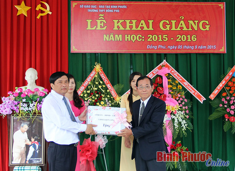 dongphu1.jpg
