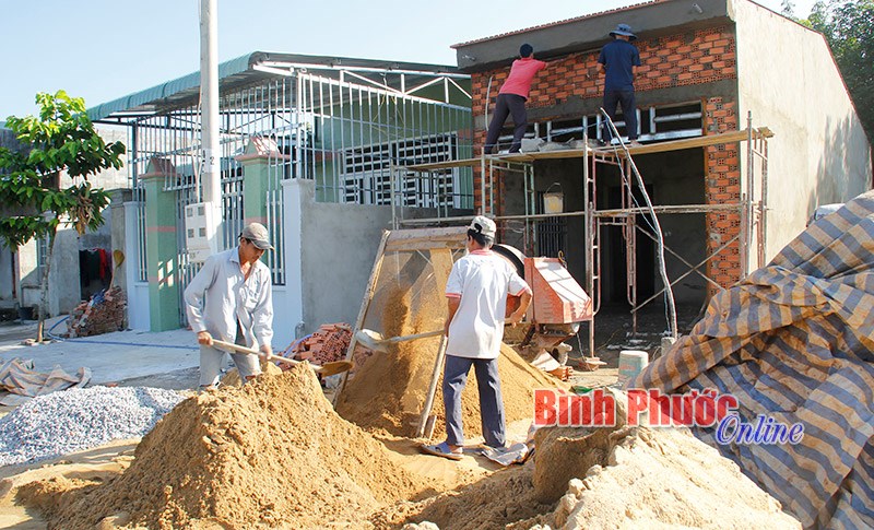 Đồng Xoài siết chặt quản lý trật tự xây dựng